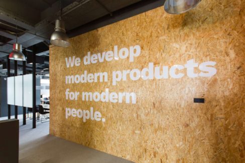 napisy w recepcji, oznakowanie recepcji